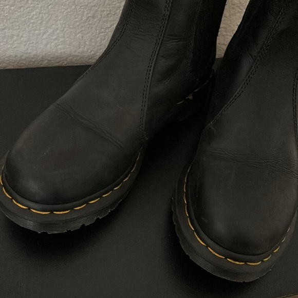 Dr Martens 2976 Leonore Women’s Chelsea Boots - Picture 5 of 7